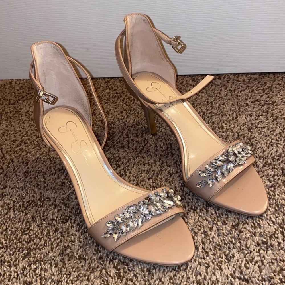 Jessica Simpson Nude Heels 8.5